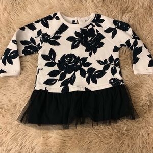 Sweater Shirt with Tule Bottom